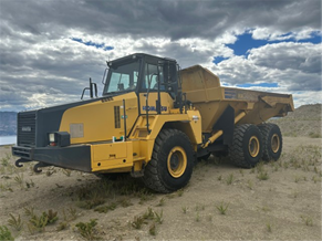 2006 KOMATSU HM300-2 HM300-2 2033